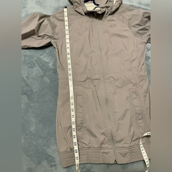 The North Face Rain Jacket size XS - on SALE!!! - Picture 8 of 8